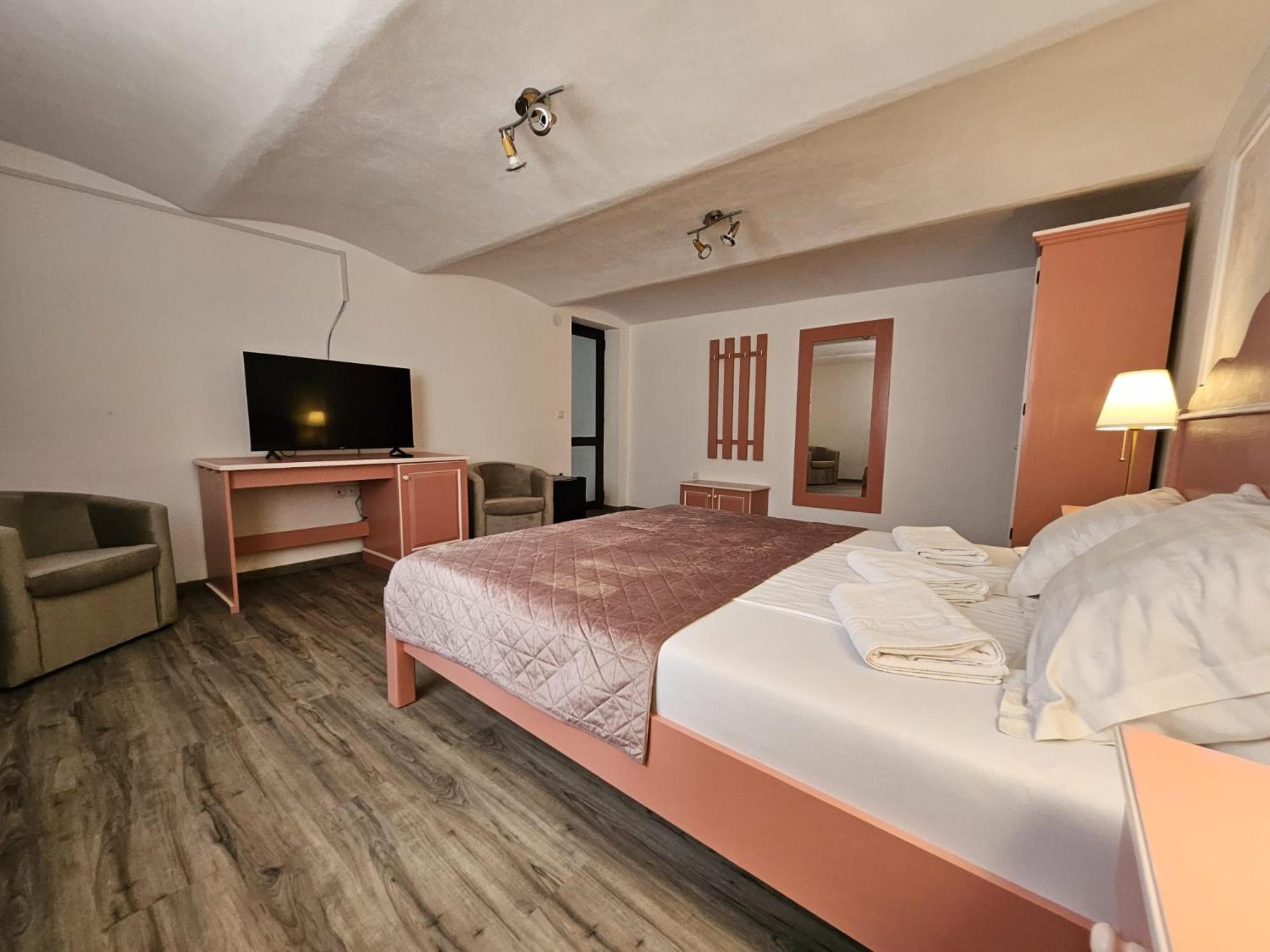 Casa Raduly - Apartament Demisol Sibiu Eksteriør bilde
